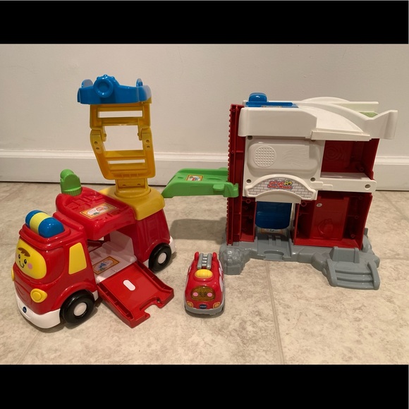 VTech Go! Go! Smart Wheels Fire Command Rescue - Picture 2 of 7